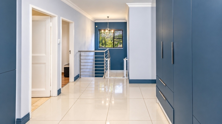 3 Bedroom Property for Sale in WestLake Country Safari Estate North West